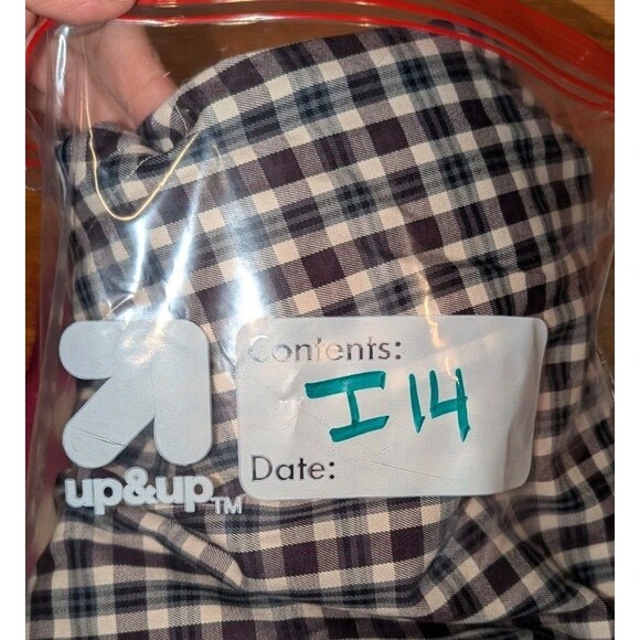 Jos A Bank Reserve Tailored Fit Plaid Button Down Shirt - Men's Medium No Iron - Picture 8 of 8